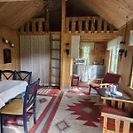 Cozy Off-grid - No Power, No Running Water 度假居