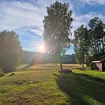 度假居 Cozy Off-grid - No Power, No Running Water *