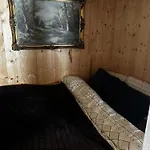 度假居 Cozy Off-grid - No Power, No Running Water Skretteberg