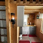 Cozy Off-grid - No Power, No Running Water 度假居 Skretteberg