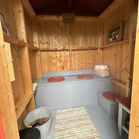 度假居 Cozy Off-grid - No Power, No Running Water